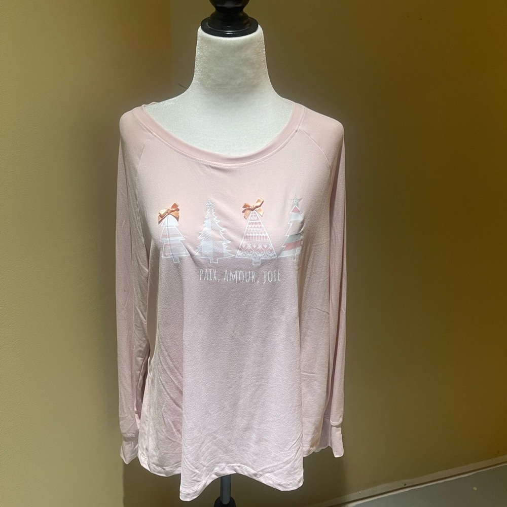 👻🎃CLEARANCE🎃👻 NWOT la vie en rose pj top
